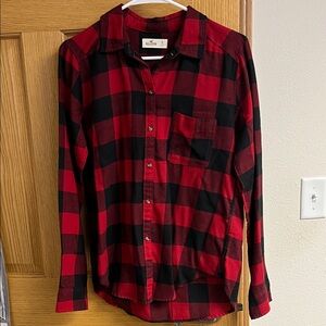Hollister Women's Red and Black Plaid Long Sleeve Shirt